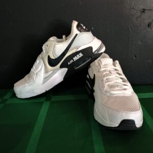 TENIS Nike Air Max Excee 8.5 us fn7304-100